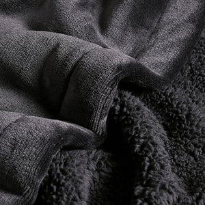 Hudson Fleece and Sherpa Reverse Blanket Charcoal