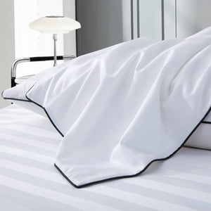 Kensington Hotel Collection 600TC 100% Cotton Jacquard Stripe Quilt Cover Set White