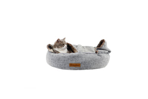 VIP Wolf Hooded Pet Nest Bed with Faux Linen and Fur