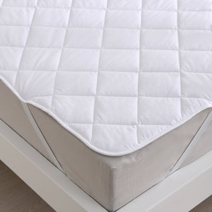 Commercial Corner Strap Quilted Cotton Mattress Protector White