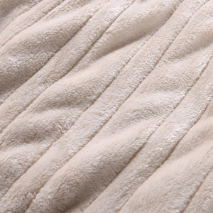 Luxury Faux Fur Heated Throw Natural